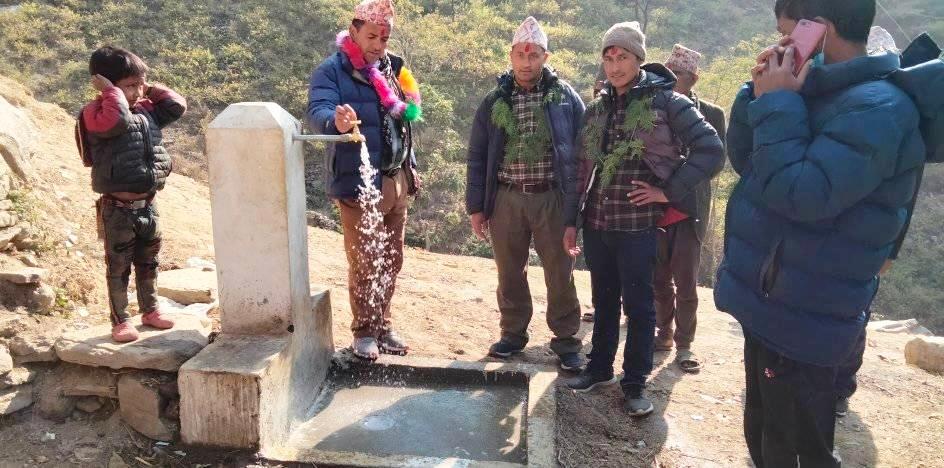 १६ दलित घरमा मिटर सहितका धारा जडा्न