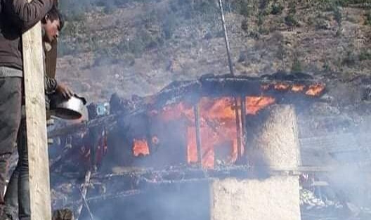 तिलागुफामा आगलागी चार घर जलेर नष्ट